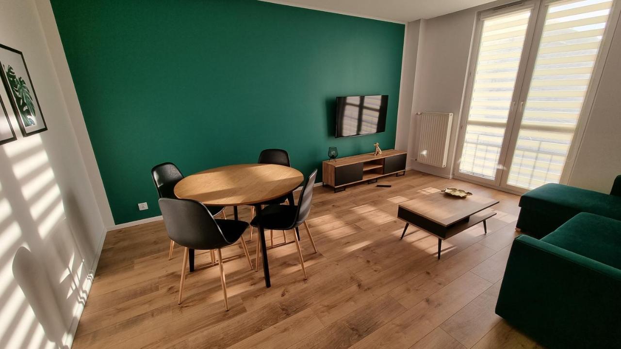Apartament W Centrum Ченстохова Екстер'єр фото